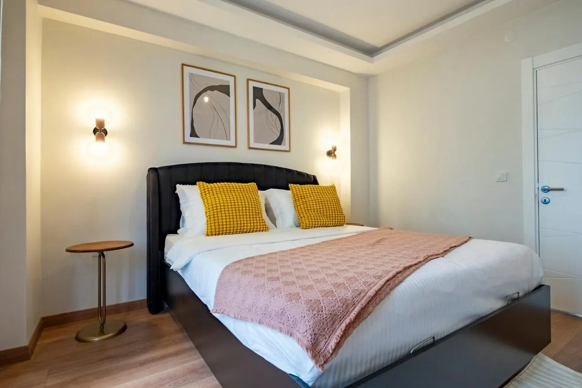 Family 3-Bedroom Duplex With Terrace And Elevator Istambul Turquia