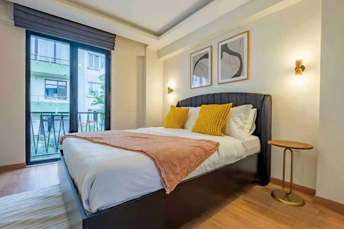 Family 3-Bedroom Duplex With Terrace And Elevator Istambul